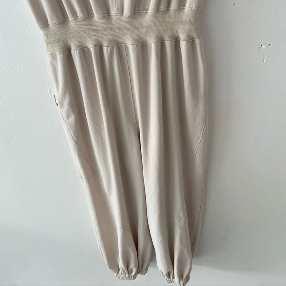 Cream Crewneck Cutout Back Cinched Waist Cap Sleeve Jumpsuit 27131 - Picture 5 of 11